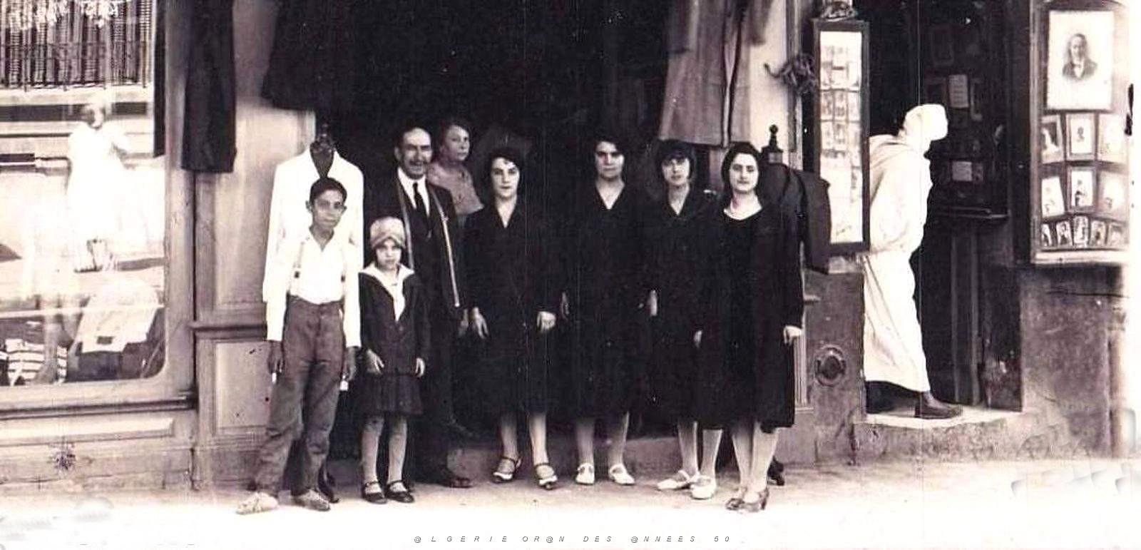 2217- Oran - Boulevard du 2e Zouaves - Grand Carnot2 - Tailleur.jpg